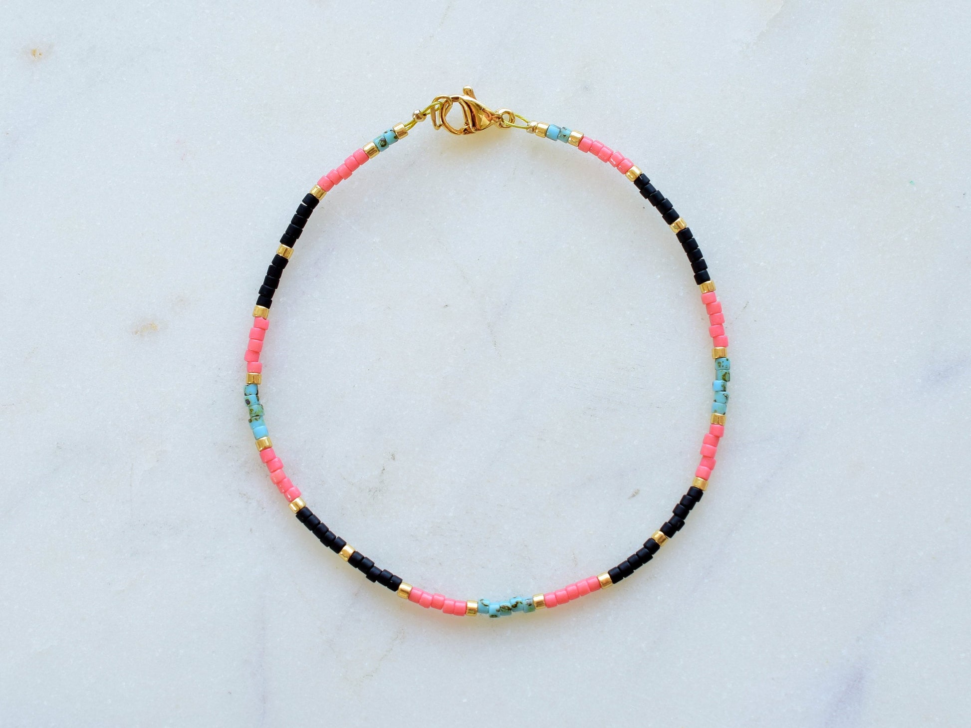 Dainty bracelet black and pink, Miyuki bracelet, friendship bracelet, thin bracelet, Miyuki bead bracelet, gift for best friend