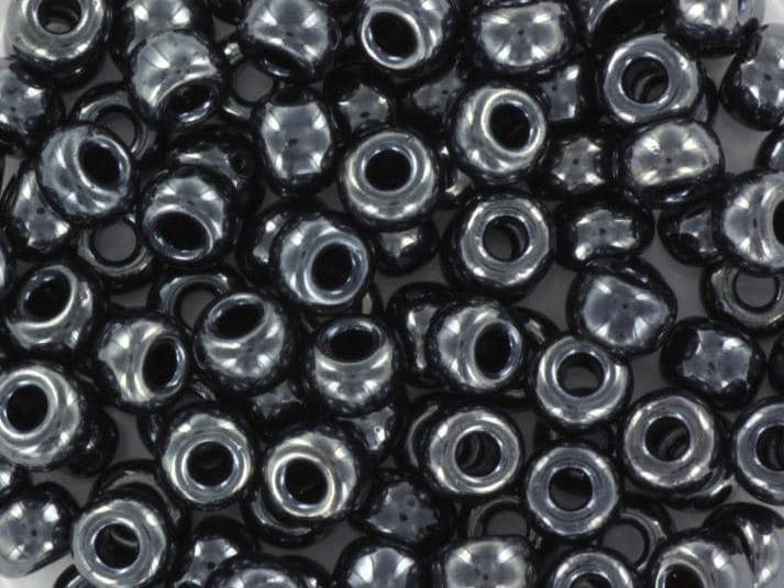 10g Miyuki seed beads 6/0, metallic gunmetal 451, japanese beads, large black rocailles, size 4mm, pony beads