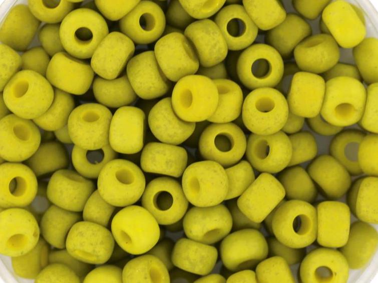 10g Miyuki seed beads 6/0, opaque matte lime, color 2316, japanese beads, large green rocailles, size 4mm, pony beads