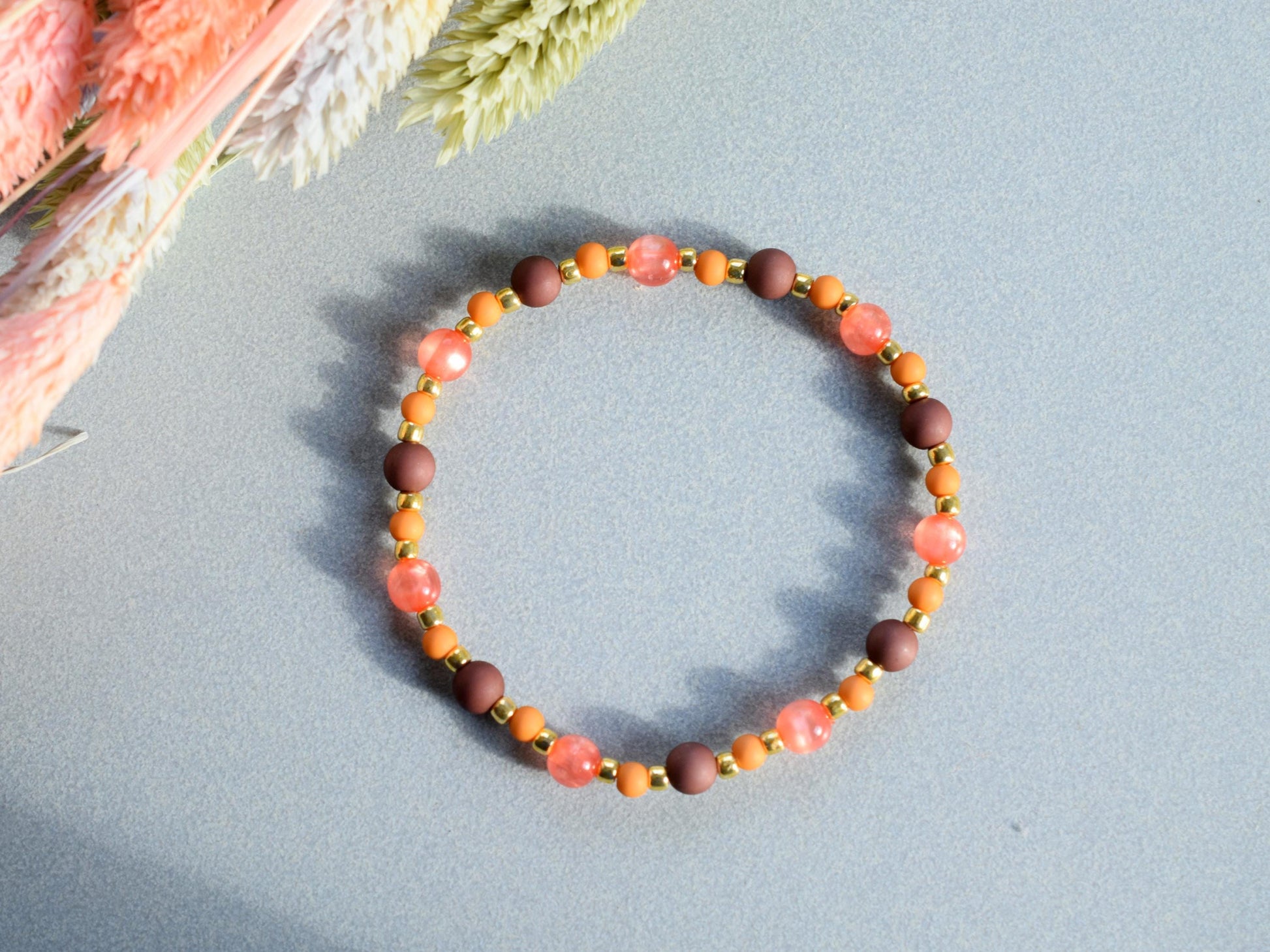 Elastic bracelet, beaded bracelet fall colors, beaded bracelet stretchies, simple bracelet mixed beads, birthday gift for best friend