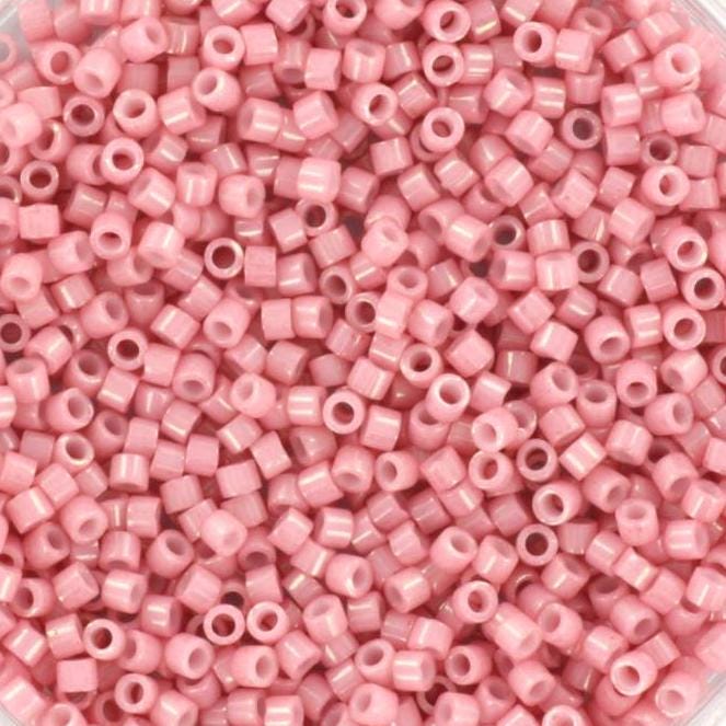 Miyuki Delica beads opaque rosewater, 5g 11/0 DB1906, cylindrical beads, 1.6mm beads, light pink Miyuki, rose color DB 1906