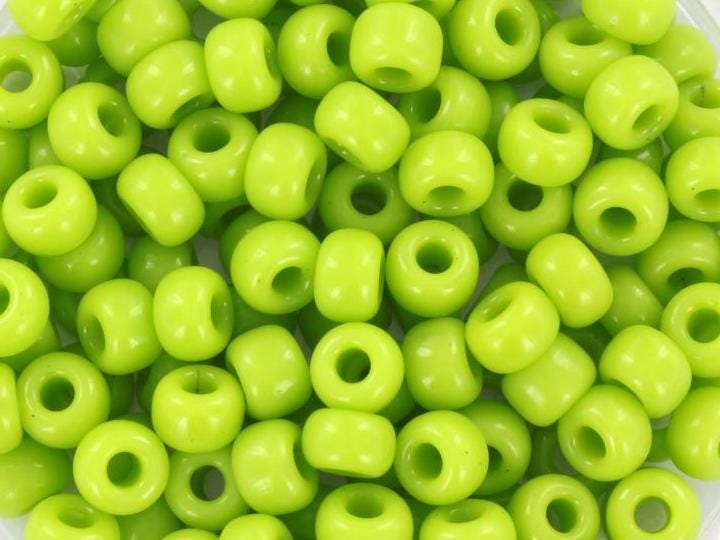 10g Miyuki seed beads 6/0, opaque chartreuse green 416, japanese beads, large green rocailles, size 4mm, pony beads