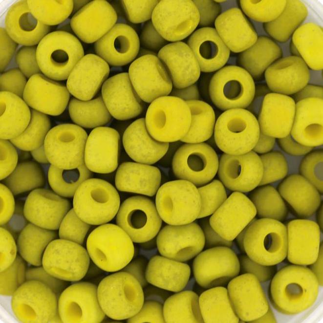 10g Miyuki seed beads 6/0, opaque matte lime, color 2316, japanese beads, large green rocailles, size 4mm, pony beads