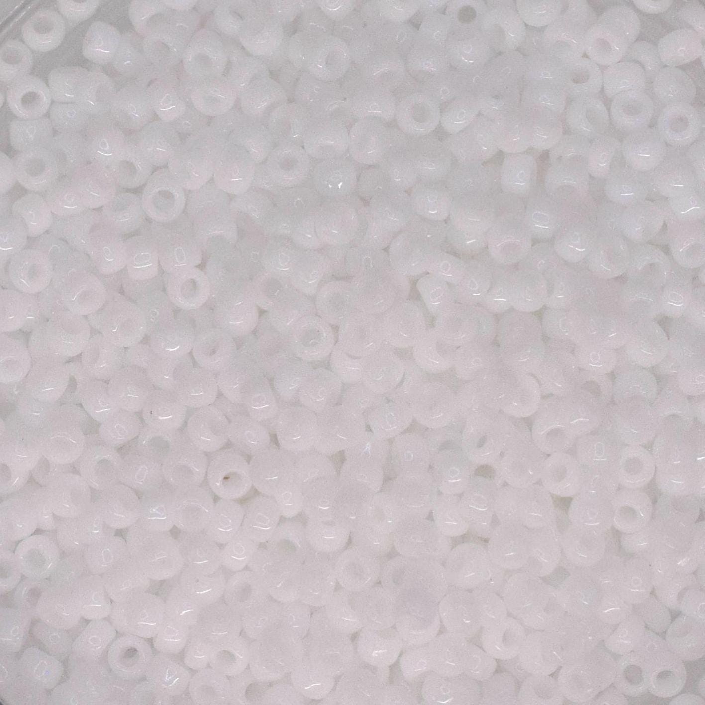 5g Toho seed beads 15/0, Opaque white, TR-15-41, japanese beads, tiny beads, Toho round white