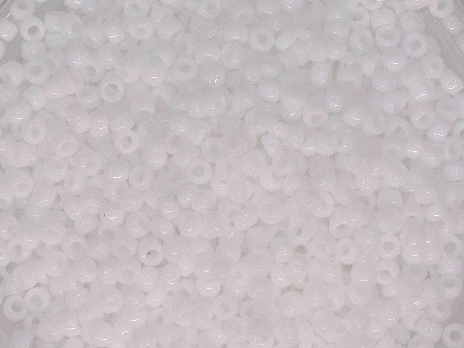 5g Toho seed beads 15/0, Opaque white, TR-15-41, japanese beads, tiny beads, Toho round white