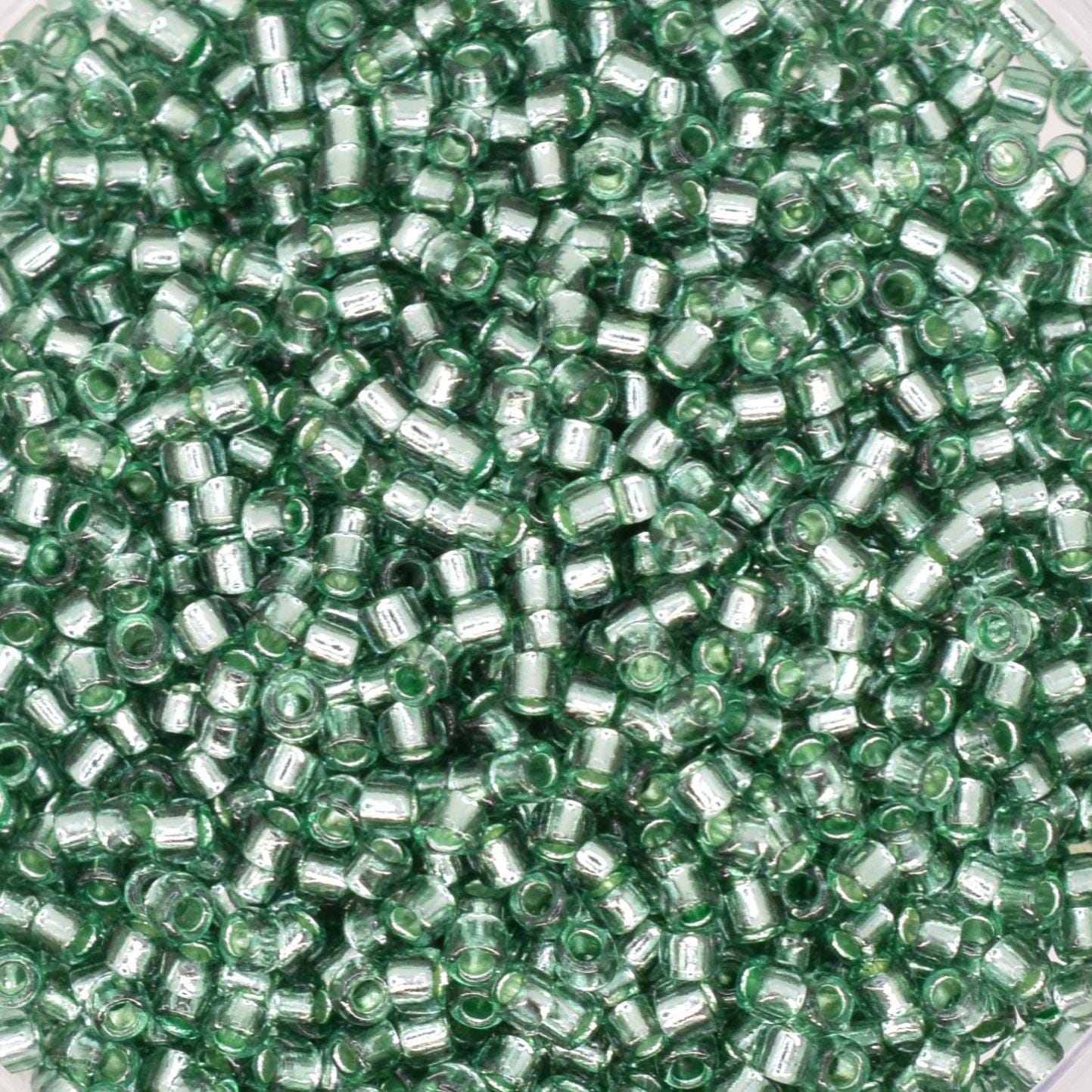 5g Toho seed beads 15/0, Silverlined prairie green, TR-15-2202, japanese beads, transparent green, tiny beads, light green