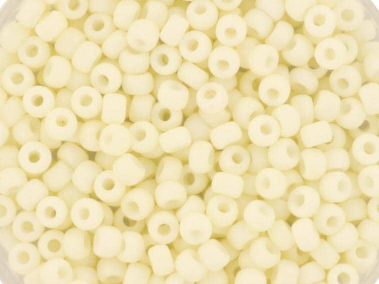 10g Miyuki seed beads 8/0, opaque matte cream 2021, japanese beads, white beads, size 3mm, light cream, Miyuki off-white